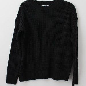 Time and Tru Black Crew Neck Sweater